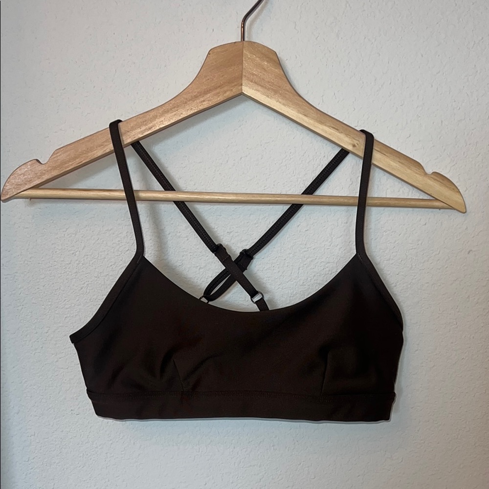 Alo Airlift Bra in Espresso